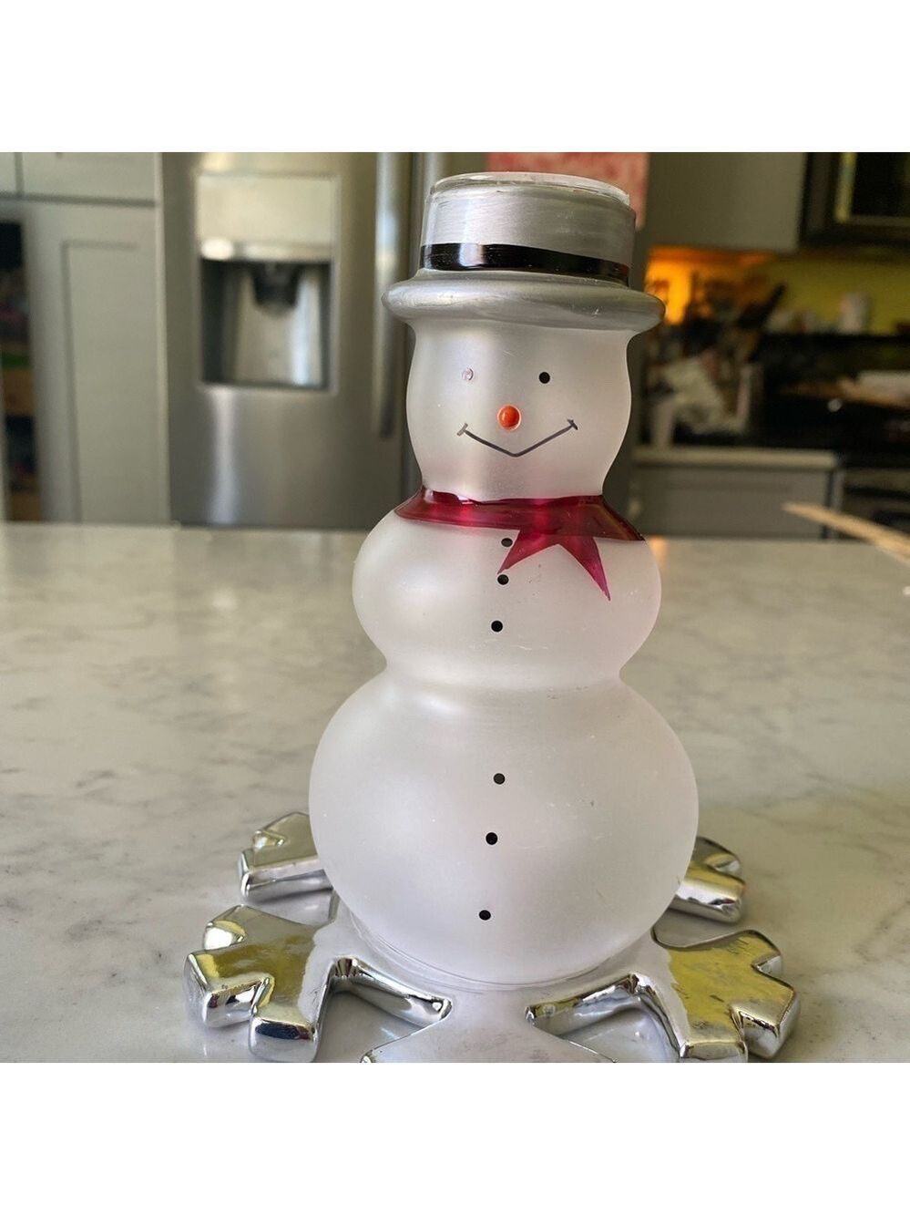 2004 Avon Snowman Tealight Holder